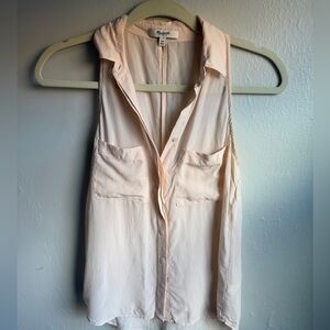 Madewell Sleeveless Silk Blouse in Pale Blush